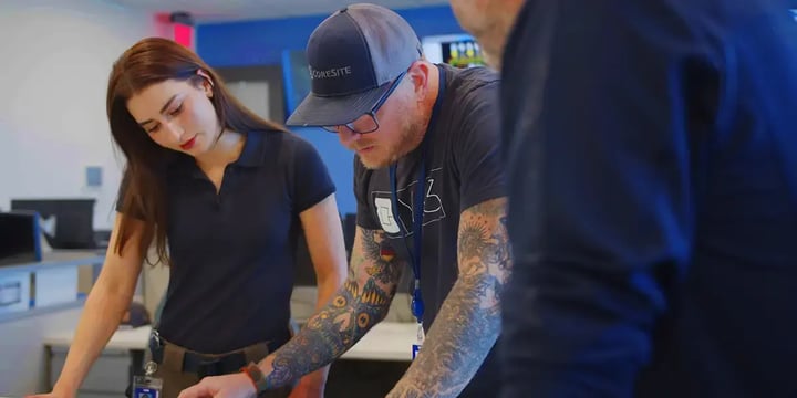 dtl-CoreSite-Virginia-Data-Center-VA3-Worker