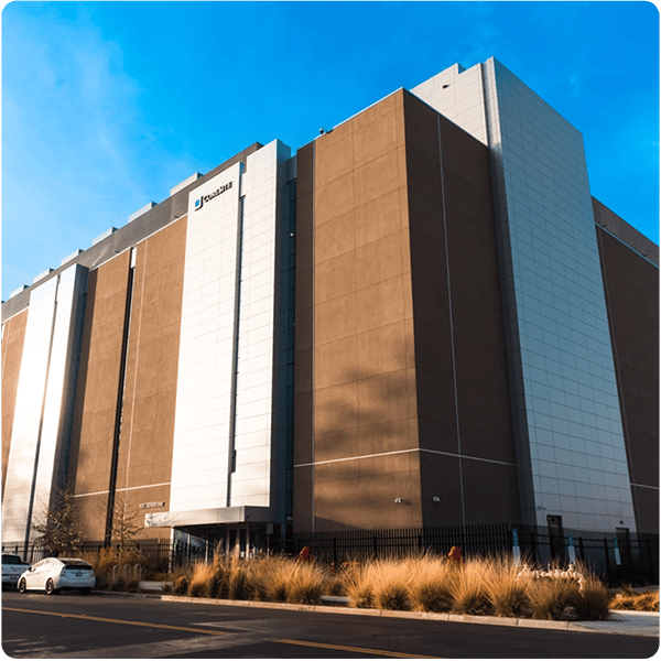 Exterior Photo of CoreSite SV8 - Silicon Valley Data Center in Santa Clara, California