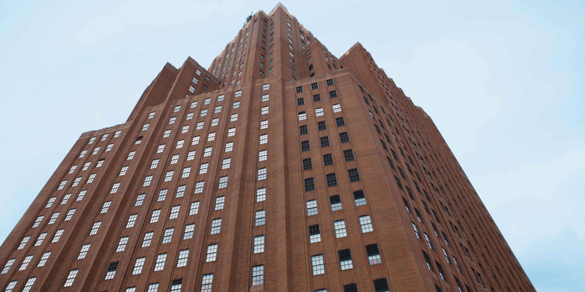 Exterior photo of NY1 data center.
